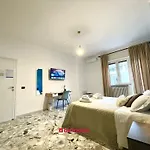Barirooms Piccinni Pensiune Bari