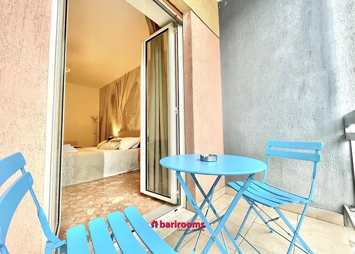 Barirooms Piccinni Бари