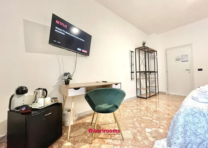 Barirooms Piccinni Бари