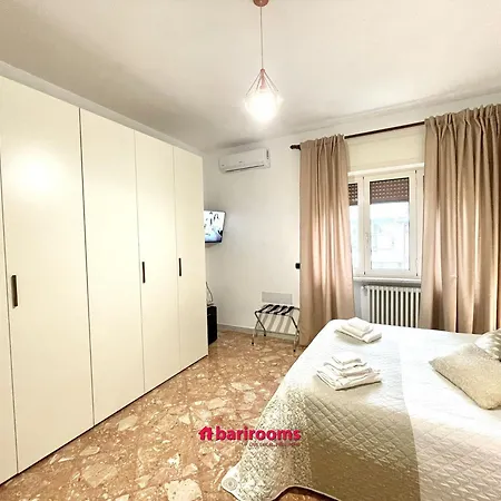 Barirooms Piccinni Гостевой дом Бари