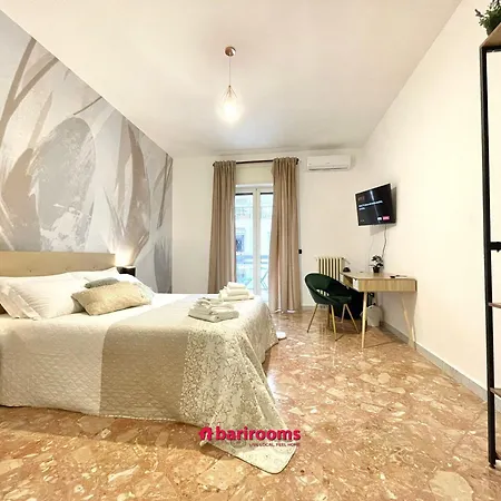 Barirooms Piccinni * Bari